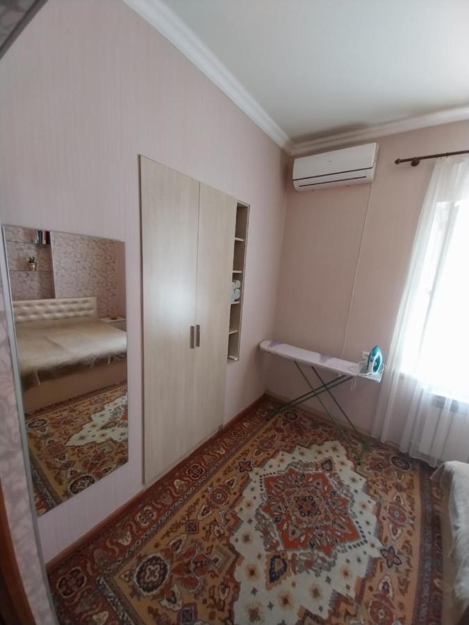 Like Home Guesthouse & Tours Yerevan Bagian luar foto