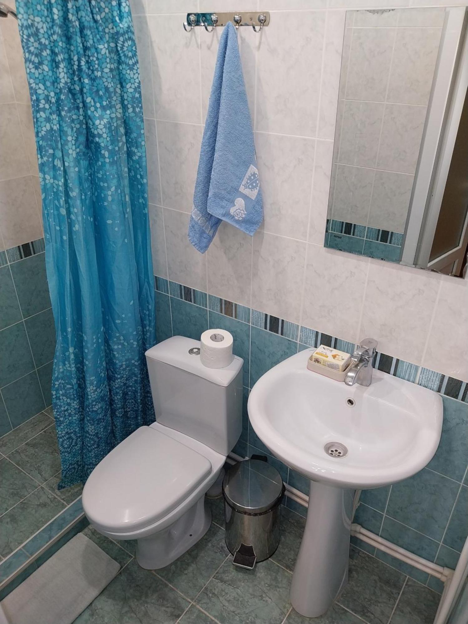 Like Home Guesthouse & Tours Yerevan Bagian luar foto